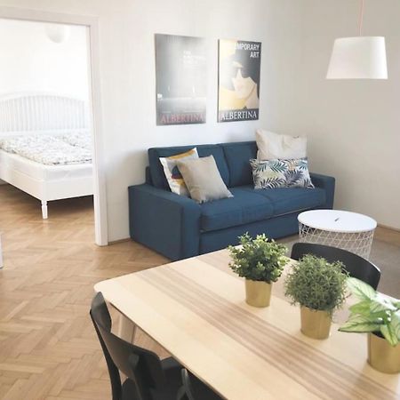 Bright, Lovely And Quiet Apartment At The Heart Of Vienna, Nachmarkt, City Center Zewnętrze zdjęcie